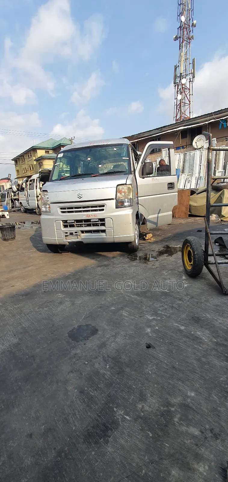Suzuki APV Minibus 2010 Silver