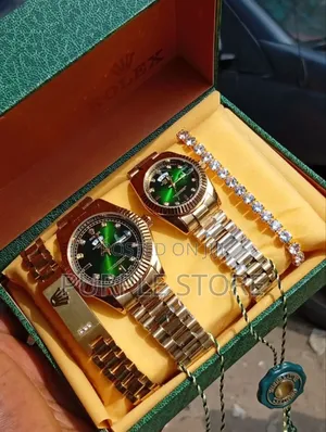 Rolex Man and Woman Watches and Bracelets Set as - Seen 