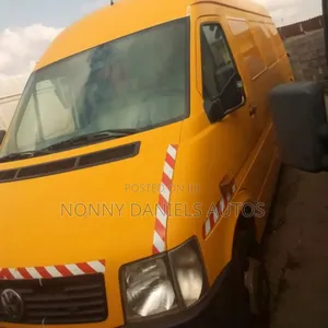 Volkswagen LT 2006 Yellow