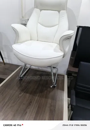 Super Executive Chair
