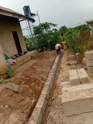 Professional Bricklayer Building Contractor