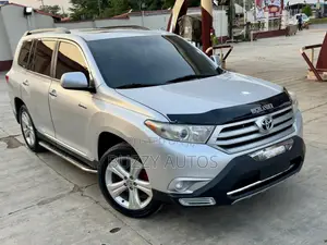 Toyota Highlander Limited 2012 Silver