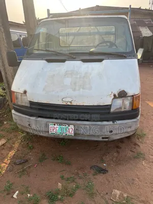 Ford Transit 2005 White