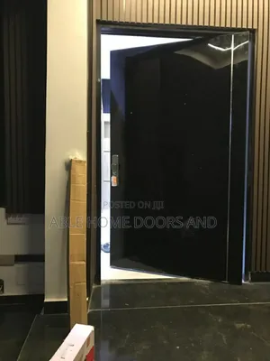 150x240 Pivot Door