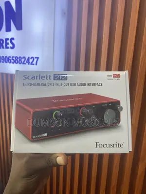 Scarlett 2i2 Soundcard Third-Generation 2-In,2-Out Usb Audio Interface