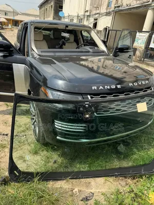 Range Rover Vogue 2018 Windscreen Glass Available