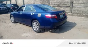 Toyota Camry XLE 4dr Sedan (2.4L 4cyl 5A) 2009 Blue