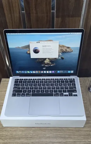 Laptop Apple MacBook 2020 8GB Intel Core i3 SSD 256GB