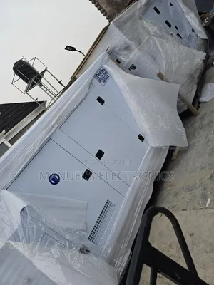Brand New Perkins Diesel Soundproof Generator Sp200kva 100% Copper Coi