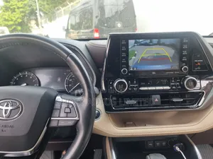 Toyota Highlander Limited 2021 Blue