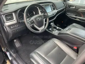 Toyota Highlander Limited 2019 Black