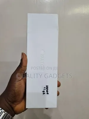 New Apple Watch Series 11 42mm