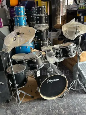 Seven Set Mackie Drum Set - 7piece Drum Set