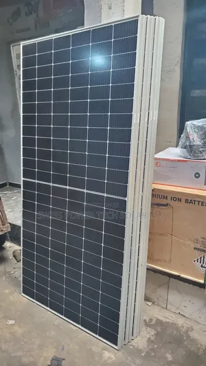 600w Canadian Mono Panel