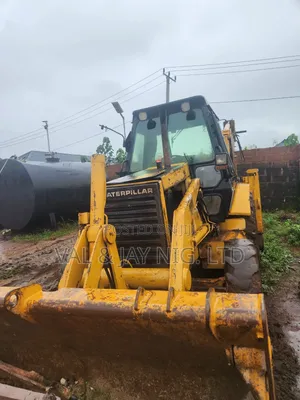 Cat Backhoe Loader 428b - Construction Company Use
