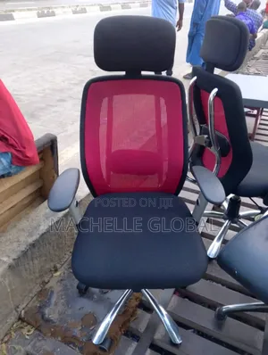 Very Strong and Comfortable ( Neatly Use)