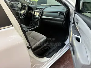 Toyota Camry XSE V6 4dr Sedan (3.5L 6cyl 6A) 2016 White