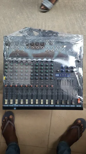 Yamaha Mx12