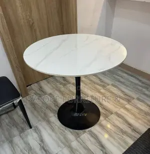 High Quality Restaurant and Dining Table Mable Top.