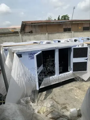 Brand New Perkins 100kva Soundproof Diesel Silent Lister Generator