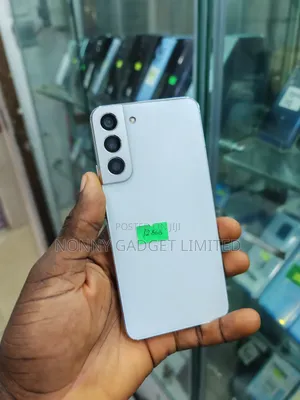 Samsung Galaxy S22+ 5G 128 GB White