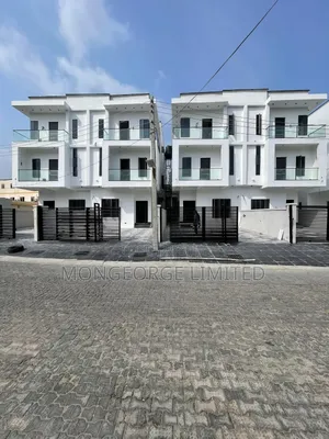 5bdrm Duplex in Ikota for sale