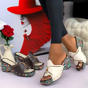 Beautiful Comfortable Wedge Slippers