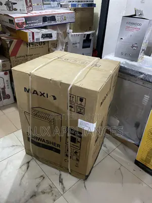 Maxi Dishwasher – Built Tough for Daily Use