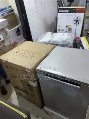 Brand New Maxi Dishwasher – Built for High-Volume Use