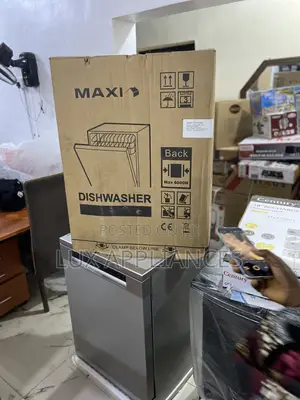 Maxi Dishwasher With Advanced Cleaning Technology