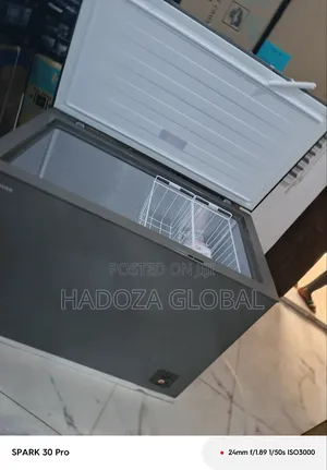 Brand New Silver Hisense Fc390sh Chest Freezer