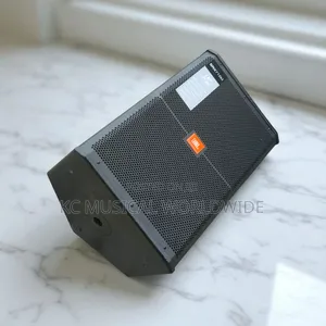 JBL Srx715m