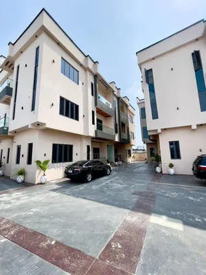 2bdrm Apartment in Agungi for sale