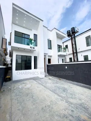 4bdrm Duplex in Ikota for sale