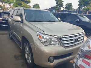 Lexus GX 460 2012 Gold