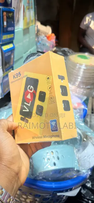  Wireless Microphone