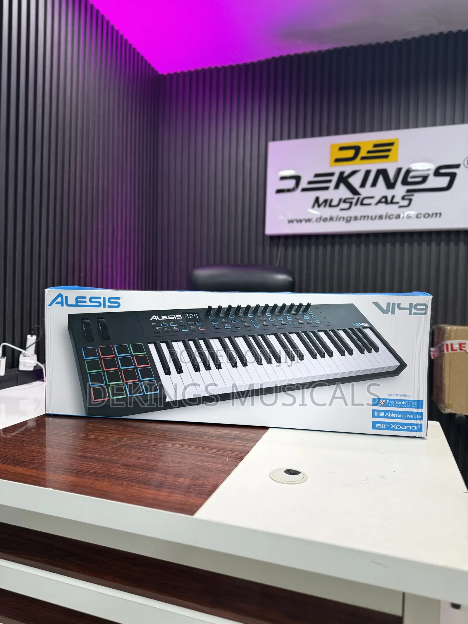 Alesis Vi49 Midi Keyboard Controller