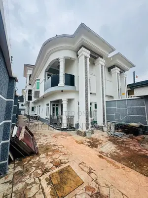 Furnished 4bdrm Duplex in Magodo G R A Phase 1 for sale