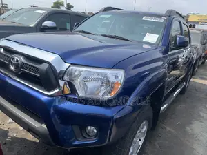 Toyota Tacoma V6 4dr Double Cab 4WD 5.0 ft. SB (4.0L 6cyl 6M) 2015 Blue