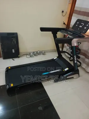 Giant 3.5hp Treadmill Machine With 160kg User Weight