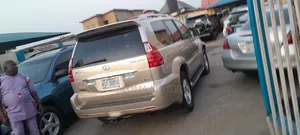 Lexus GX 470 2008 Gold