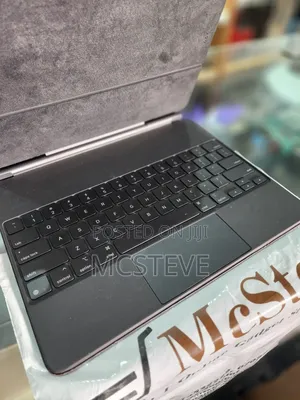 Apple Magic Keyboard for iPad 12.9 Inch Original