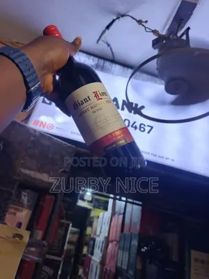Giant Lion Sweet Wine 