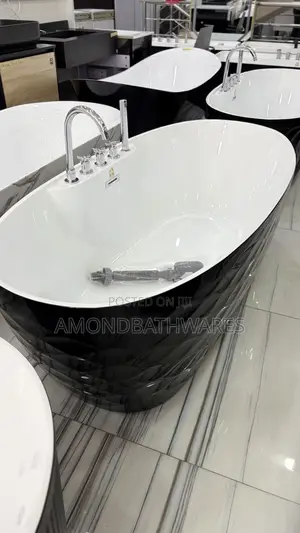 Black and White Bathtub With Faucet