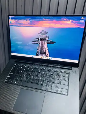 Laptop Dell XPS 15 16GB Intel Core i9 SSD 512GB