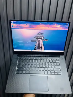 Laptop Dell XPS 15 16GB Intel Core i9 SSD 512GB