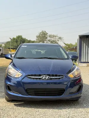 Hyundai Accent SE Sedan 2017 Blue