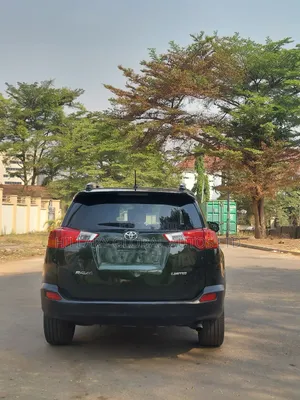 Toyota RAV4 Limited 4dr SUV (2.5L 4cyl 6A) 2014 Green