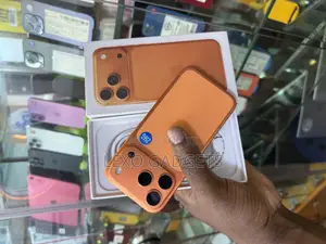 New Apple iPhone 17 Pro 256 GB Orange