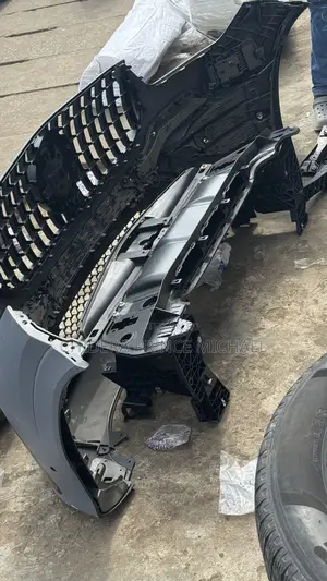 Complete Front Bumper and Front Cut for Gle350 W167 2025 Model Amg
